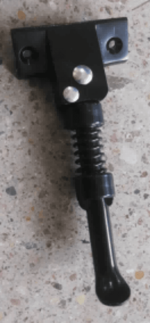 KuKirin S1 Pro Kickstand